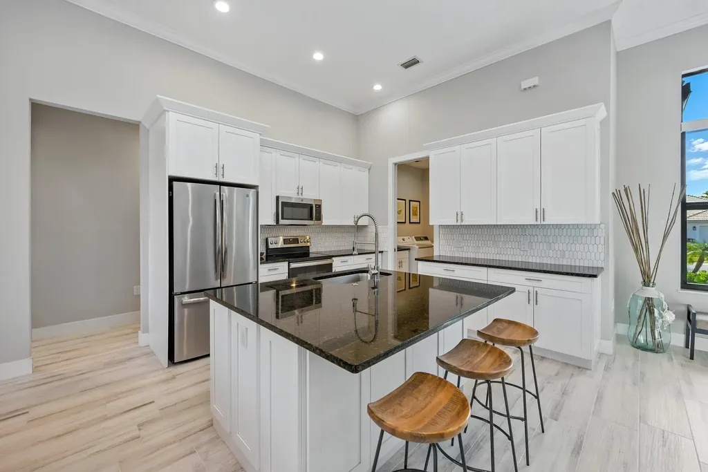 370 Regatta Street Marco Island FL 34145