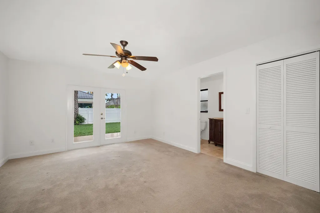 519 99th Avenue N Naples FL 34108