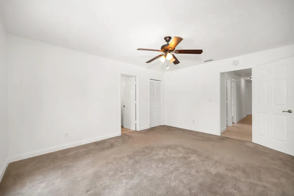 519 99th Avenue N Naples FL 34108