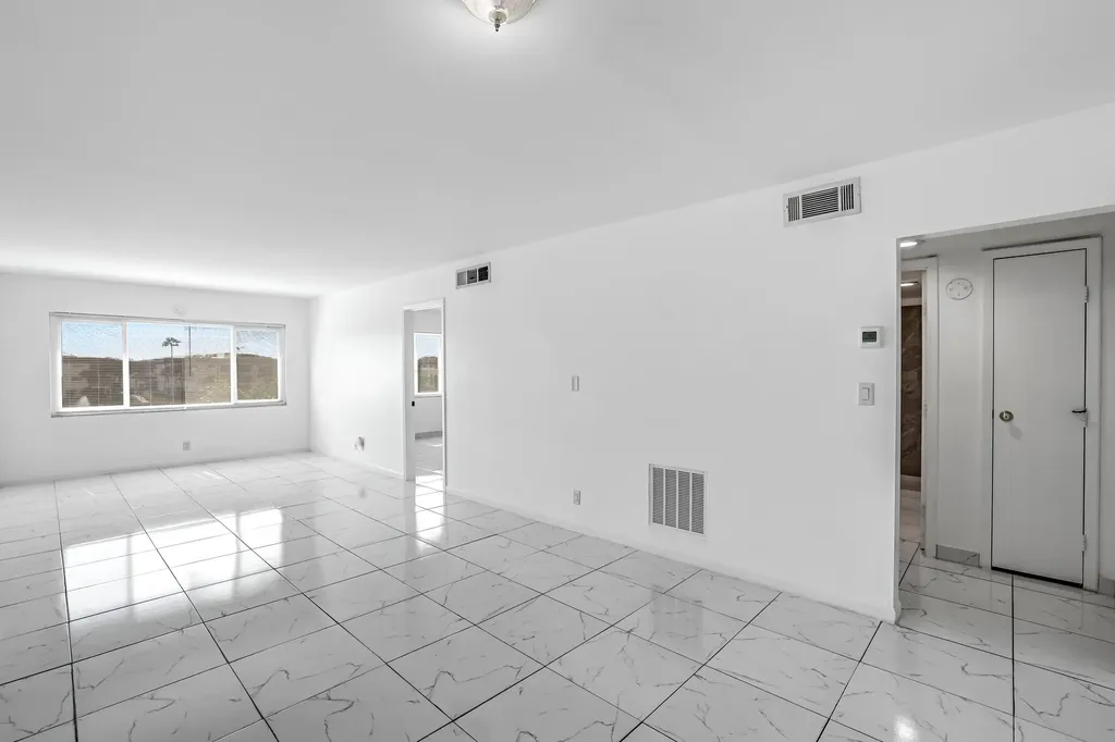 1000 Manatee Road Naples FL 34114