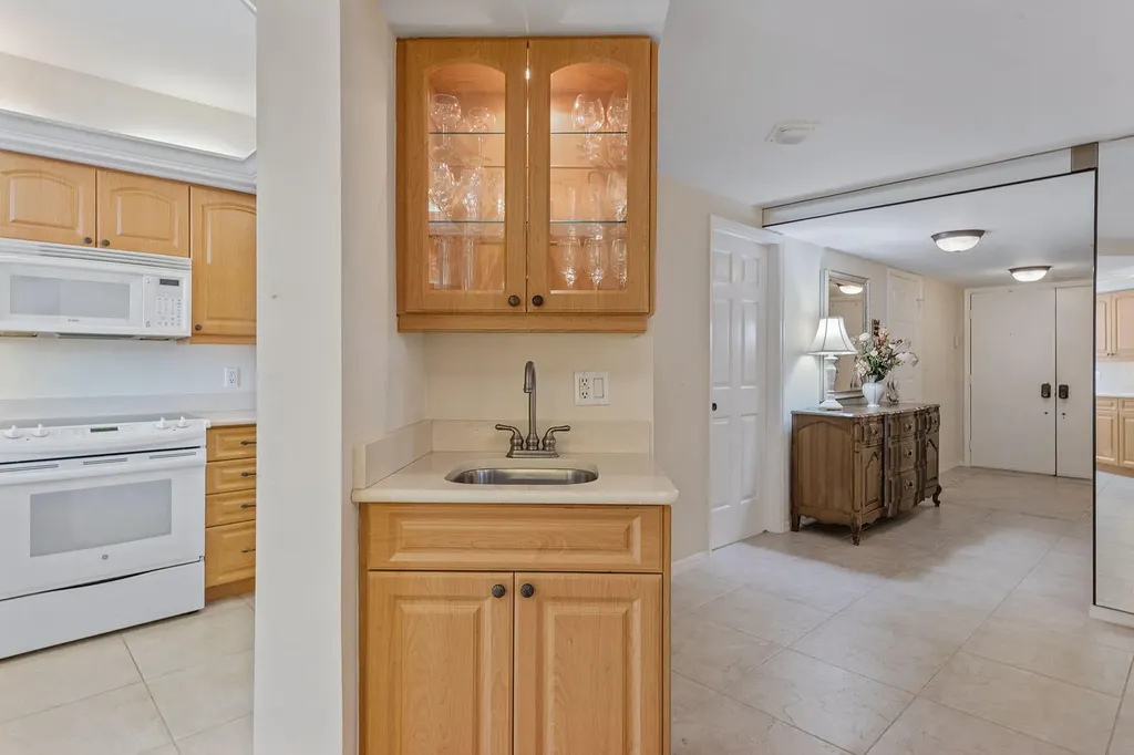 176 S Collier Boulevard Marco Island FL 34145