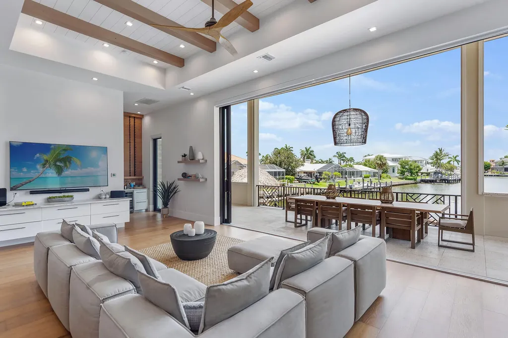 517 N Barfield Drive Marco Island FL 34145