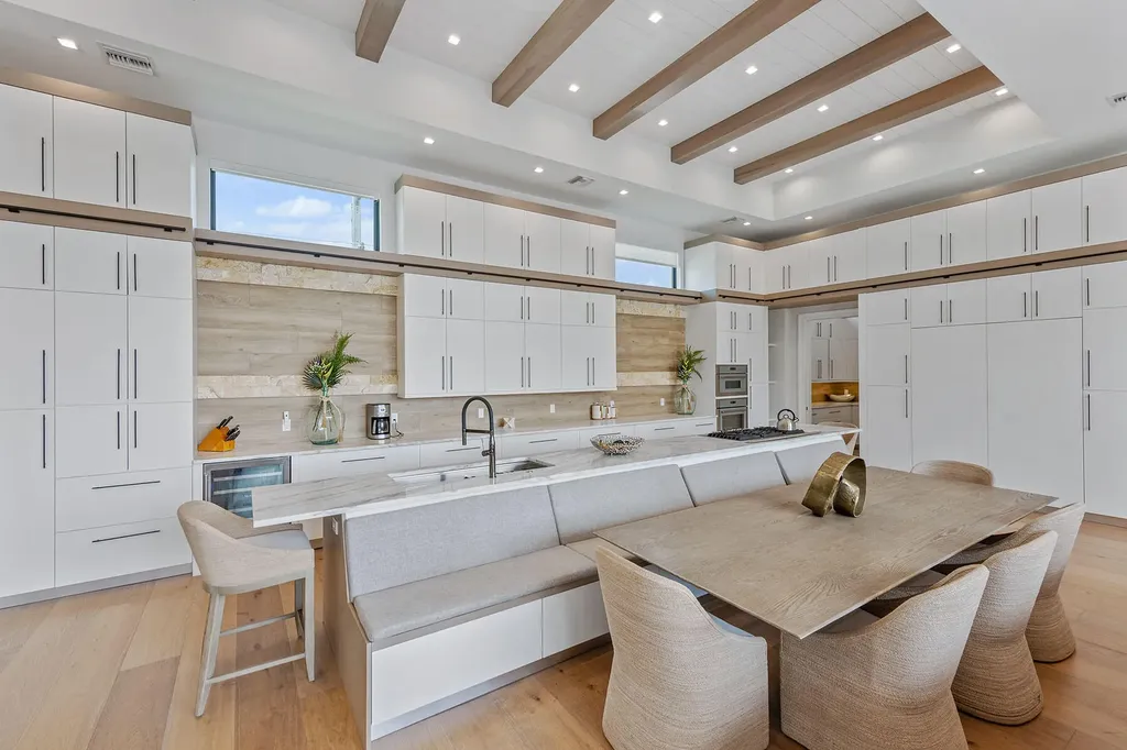 517 N Barfield Drive Marco Island FL 34145