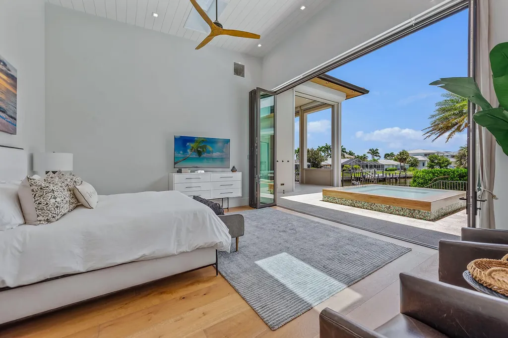 517 N Barfield Drive Marco Island FL 34145