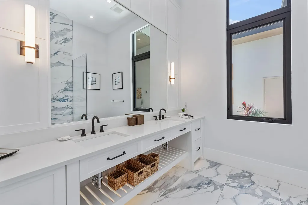 517 N Barfield Drive Marco Island FL 34145