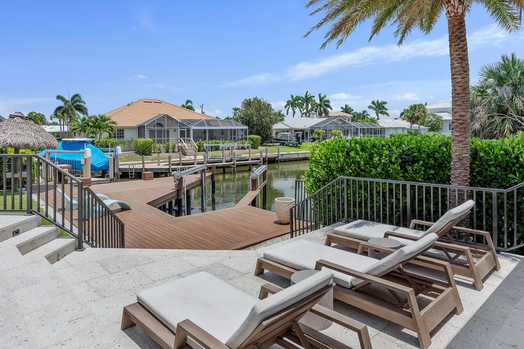 517 N Barfield Drive Marco Island FL 34145