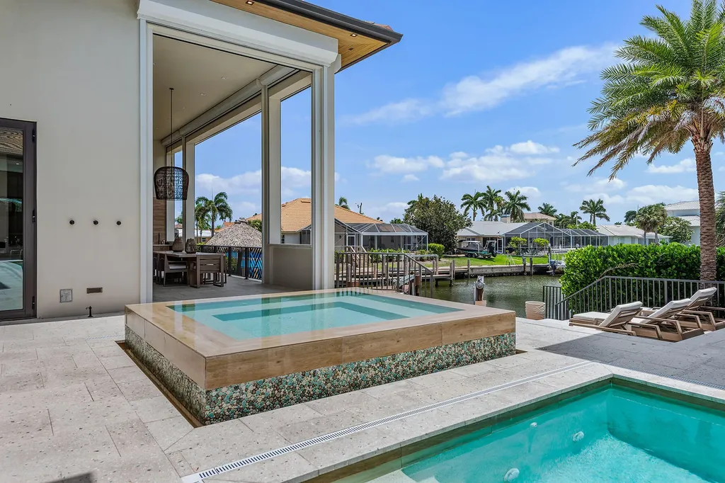 517 N Barfield Drive Marco Island FL 34145