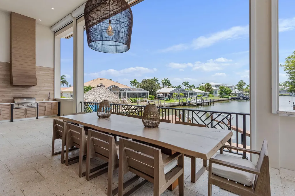 517 N Barfield Drive Marco Island FL 34145