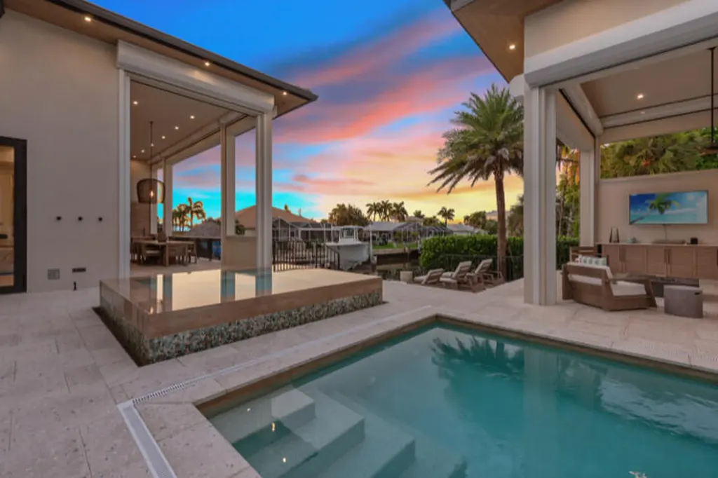 517 N Barfield Drive Marco Island FL 34145