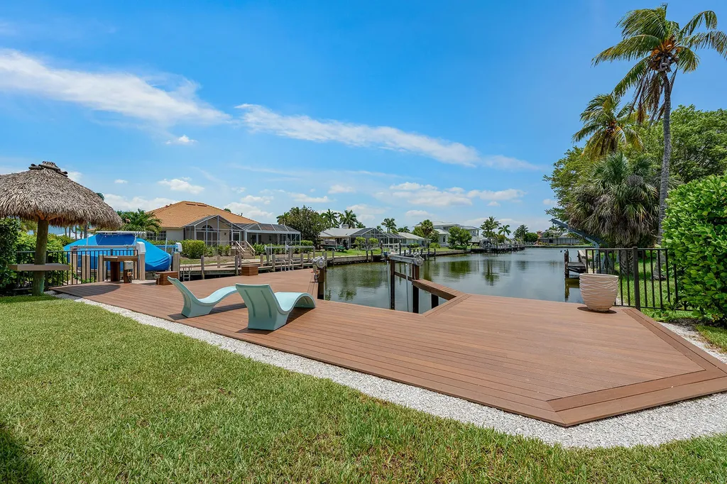 517 N Barfield Drive Marco Island FL 34145