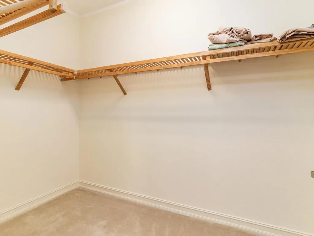 9146 Chula Vista Street Naples FL 34113