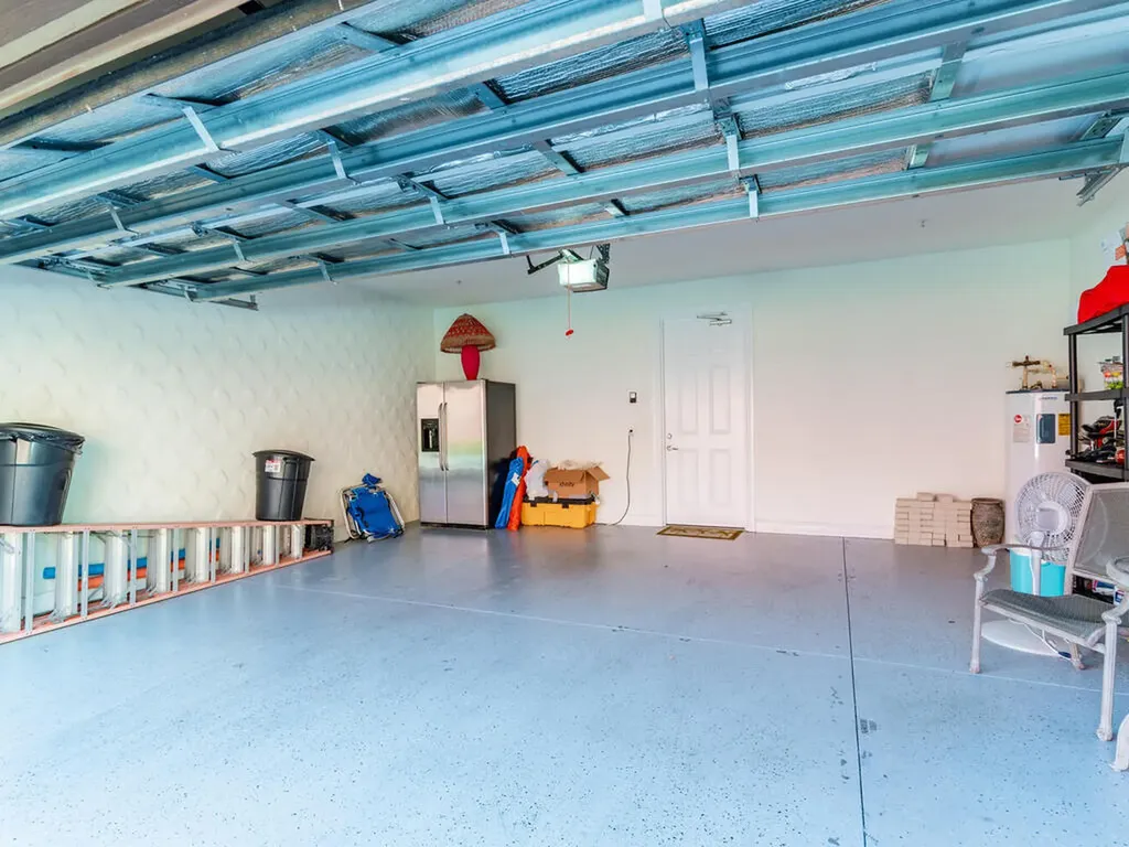 9146 Chula Vista Street Naples FL 34113