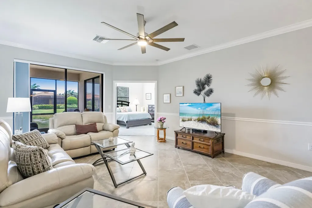 1403 Oceania Drive Naples FL 34113