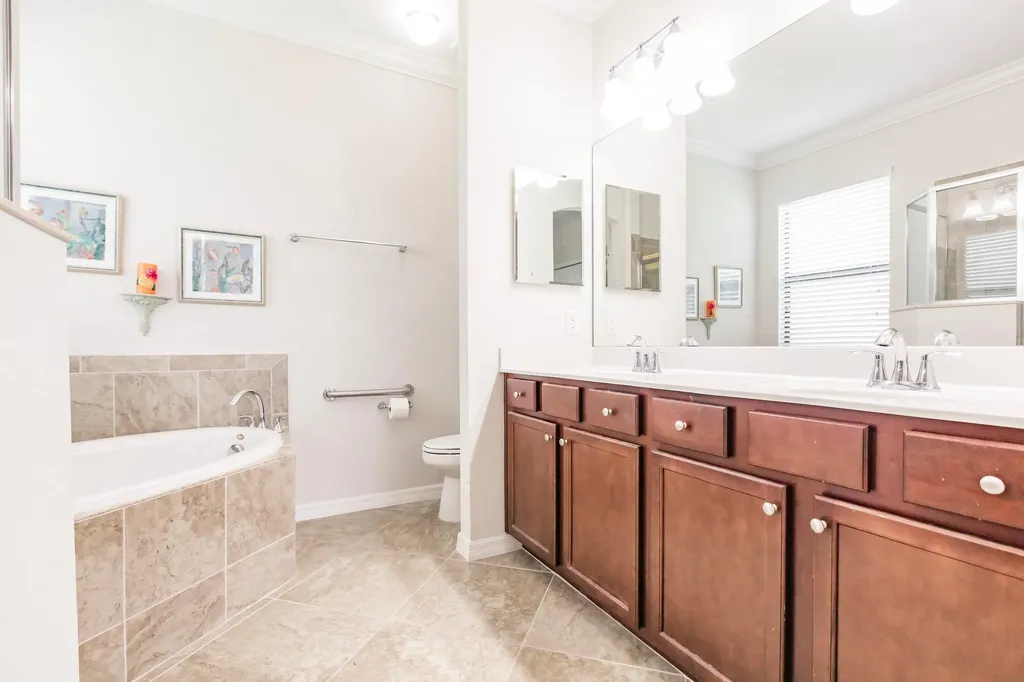 1403 Oceania Drive Naples FL 34113