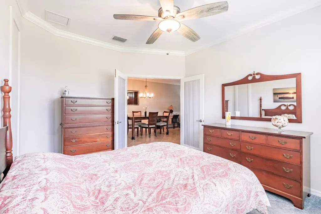 1403 Oceania Drive Naples FL 34113