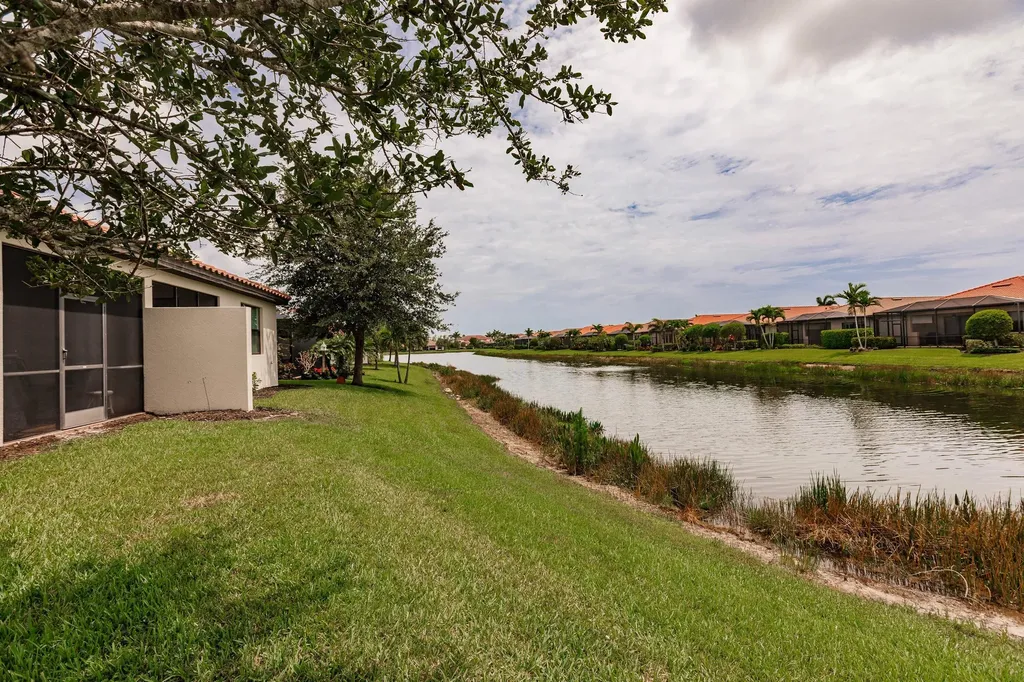 1403 Oceania Drive Naples FL 34113