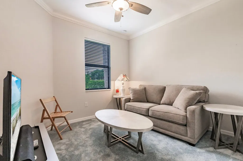 1403 Oceania Drive Naples FL 34113