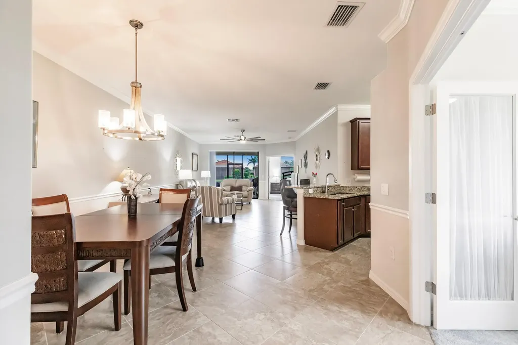 1403 Oceania Drive Naples FL 34113