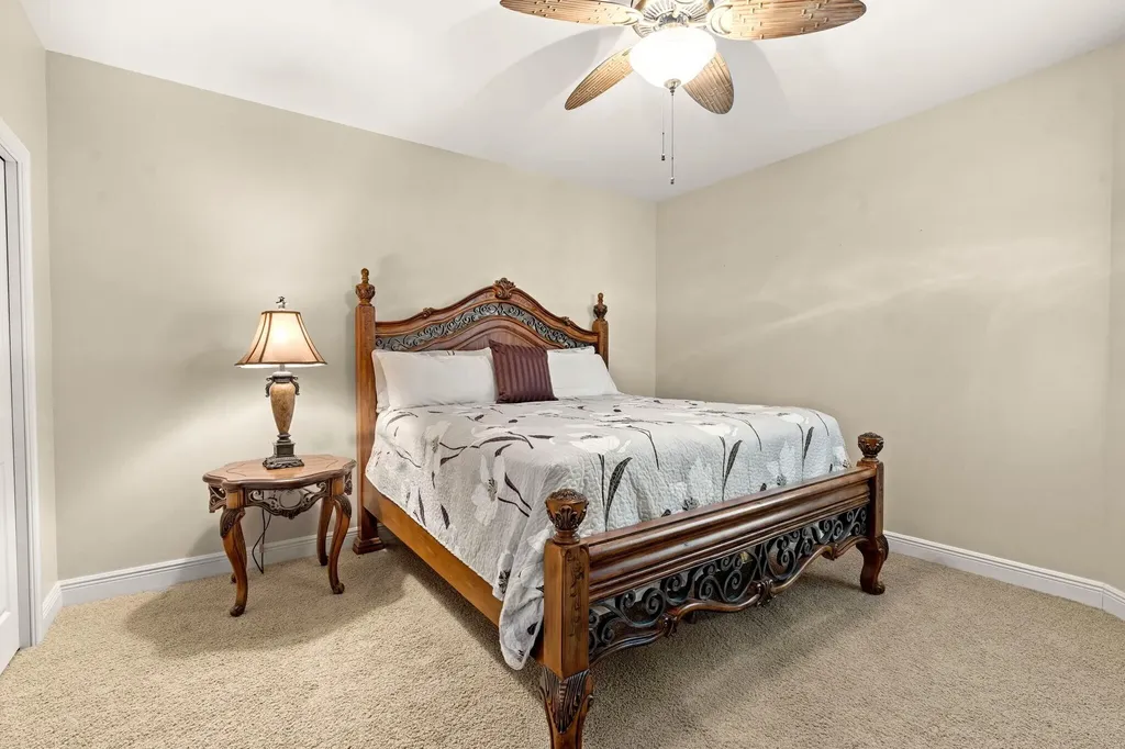 337 Vintage Bay Marco Island FL 34145