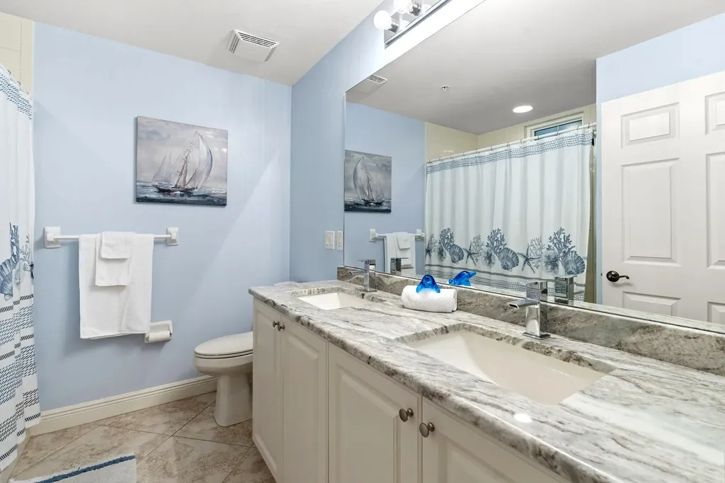 337 Vintage Bay Marco Island FL 34145