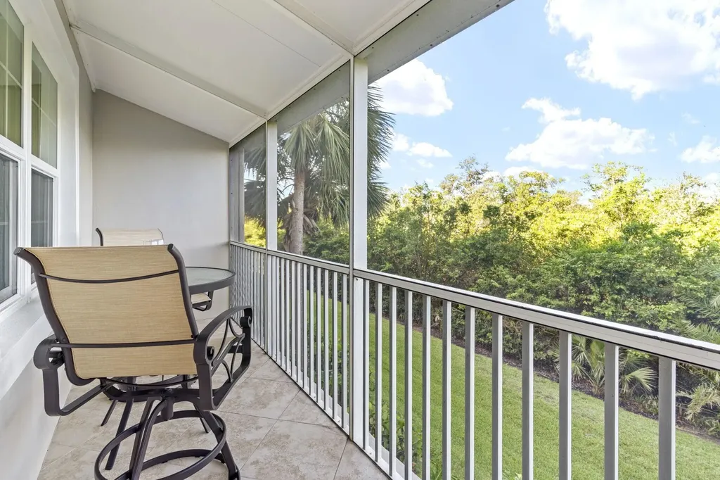 337 Vintage Bay Marco Island FL 34145