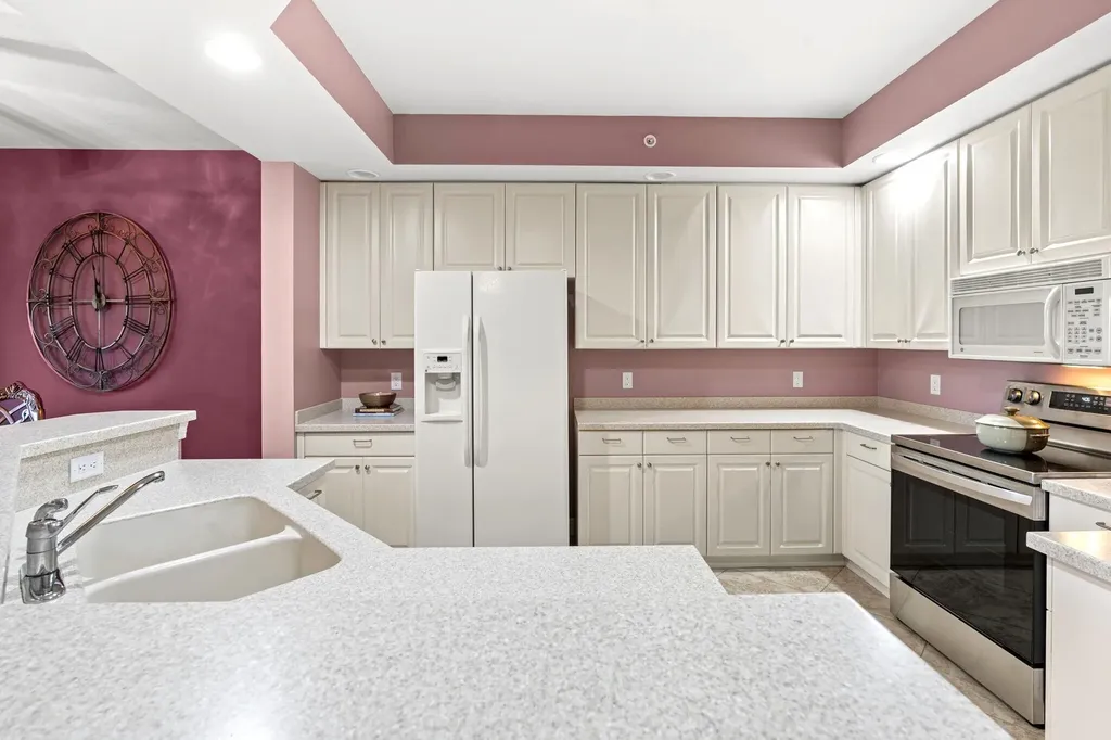 337 Vintage Bay Marco Island FL 34145