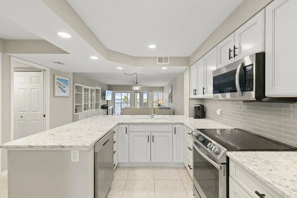 991 N Barfield Drive Marco Island FL 34145