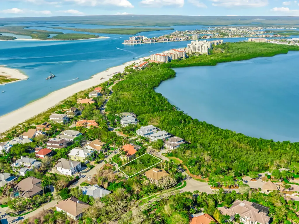 950 Sea Oats Court Marco Island FL 34145