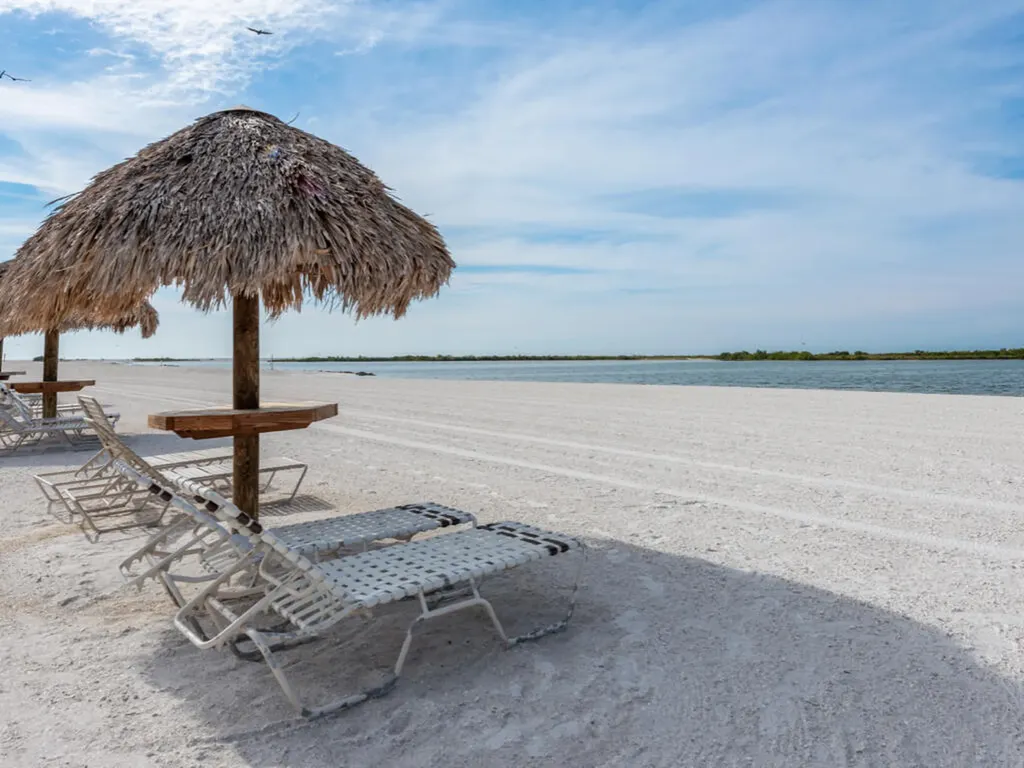 950 Sea Oats Court Marco Island FL 34145