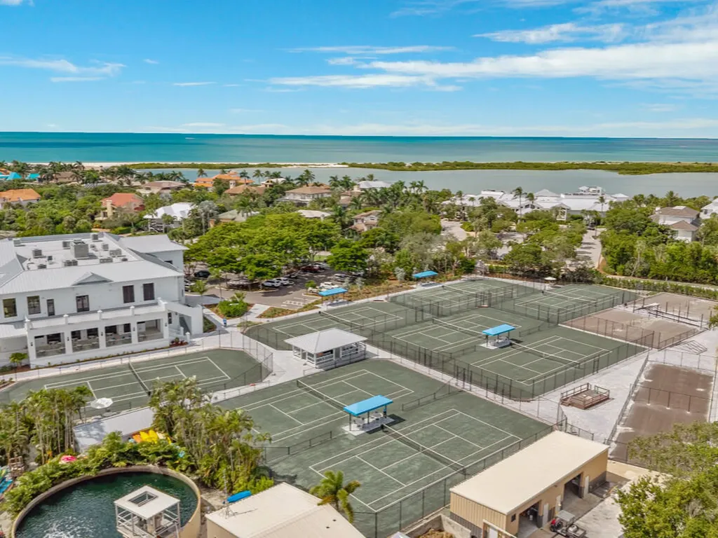 950 Sea Oats Court Marco Island FL 34145