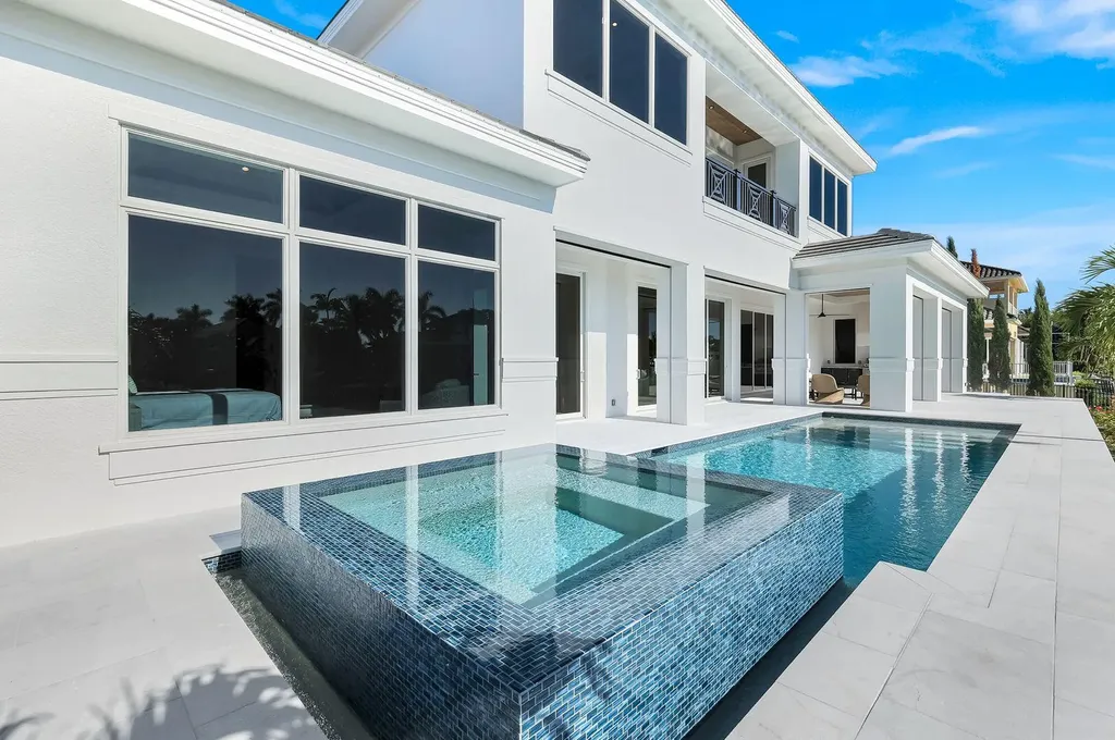 713 Nautilus Court Marco Island FL 34145