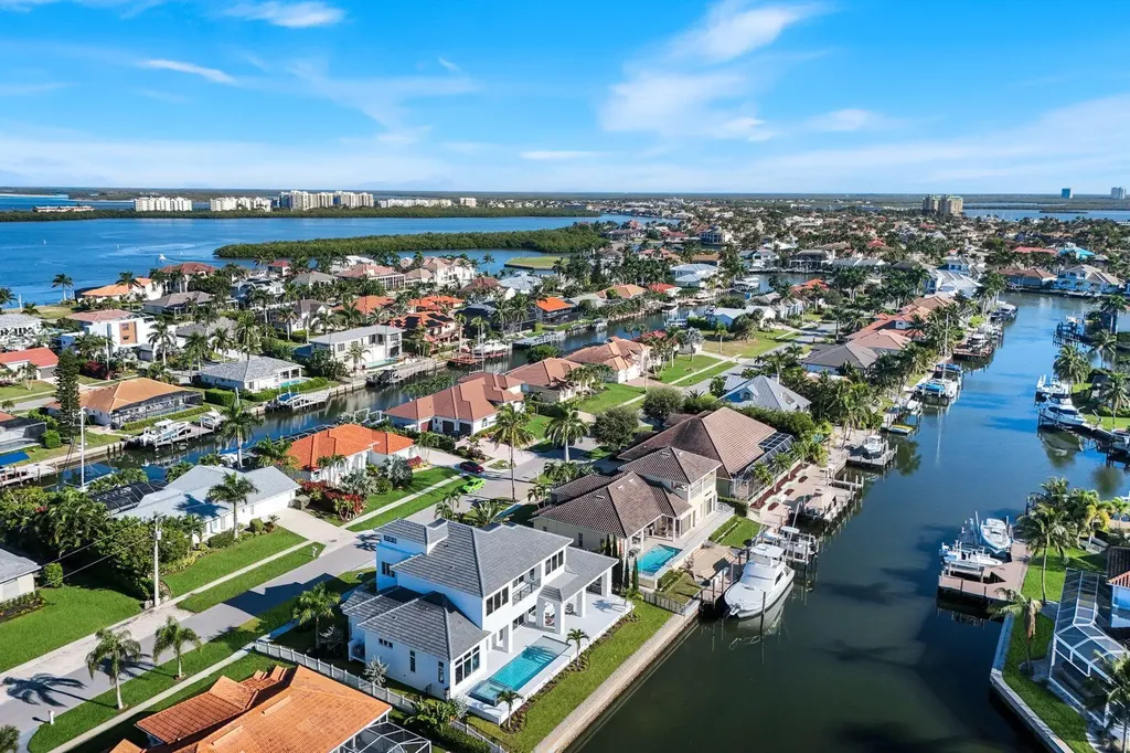 713 Nautilus Court Marco Island FL 34145