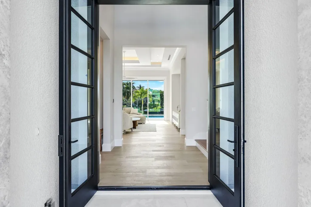 713 Nautilus Court Marco Island FL 34145