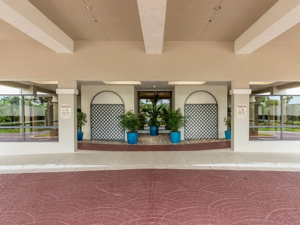 100 N Collier Marco Island FL 34145