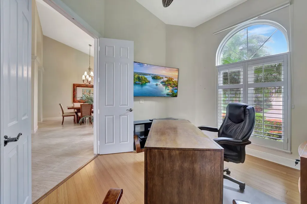 680 Thrush Court Marco Island FL 34145