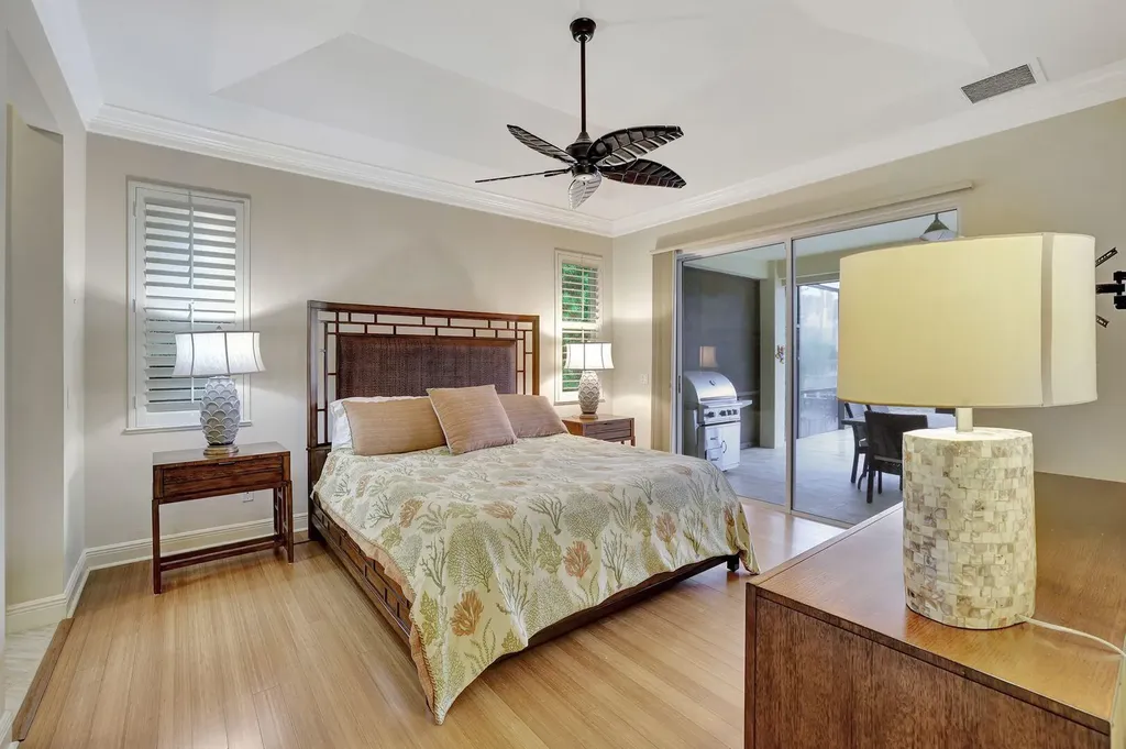 680 Thrush Court Marco Island FL 34145