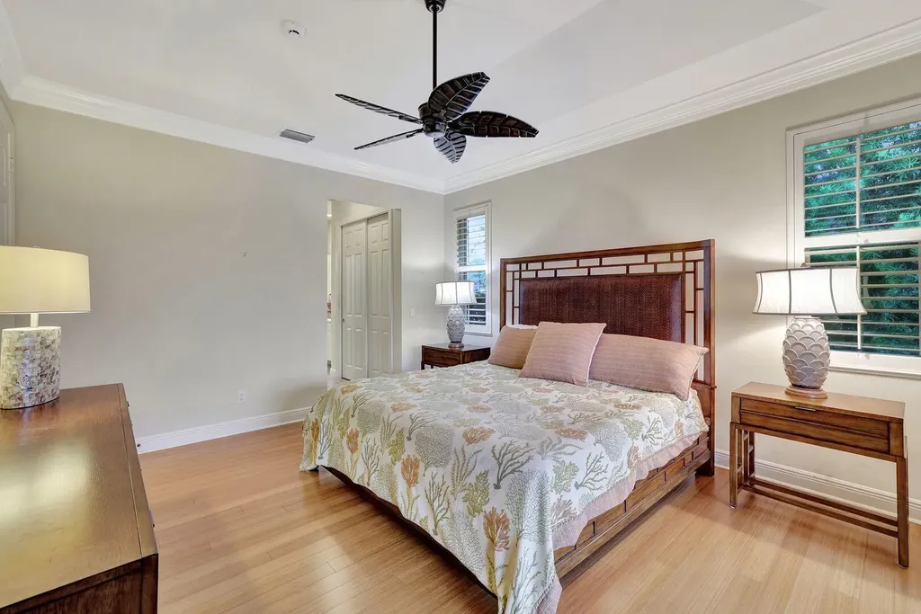 680 Thrush Court Marco Island FL 34145