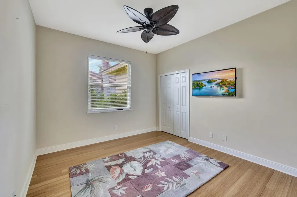 680 Thrush Court Marco Island FL 34145