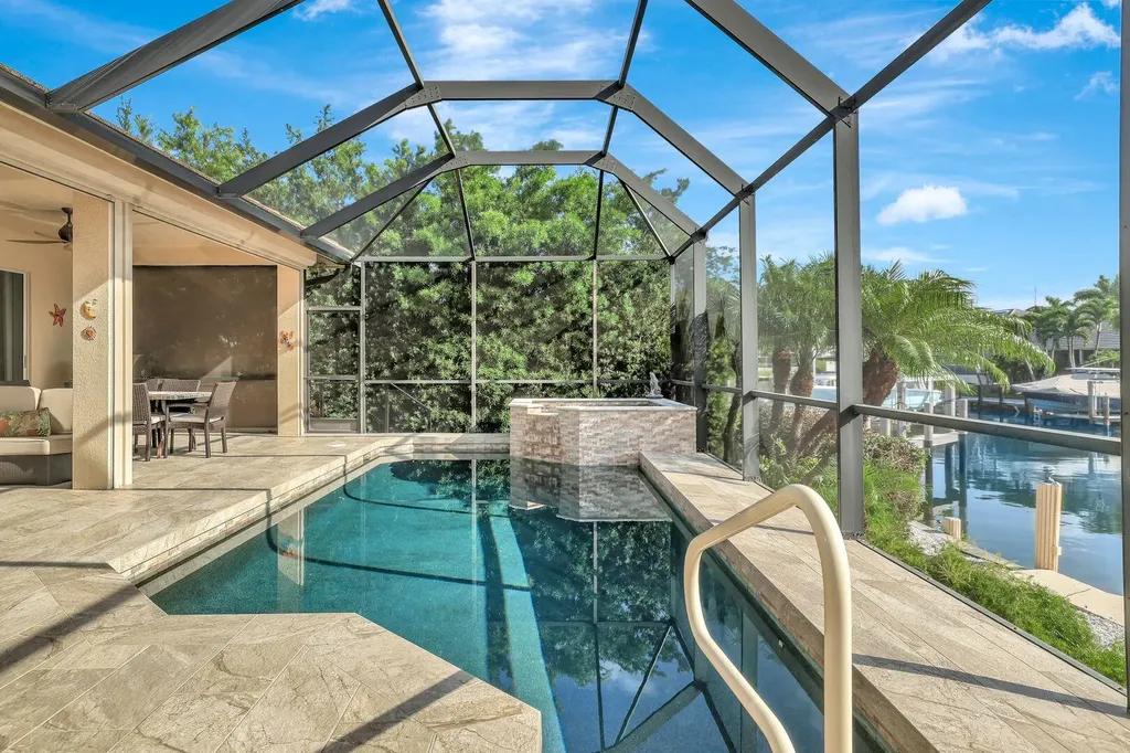 680 Thrush Court Marco Island FL 34145