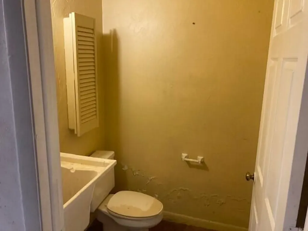 960 Chalmer Drive Marco Island FL 34145