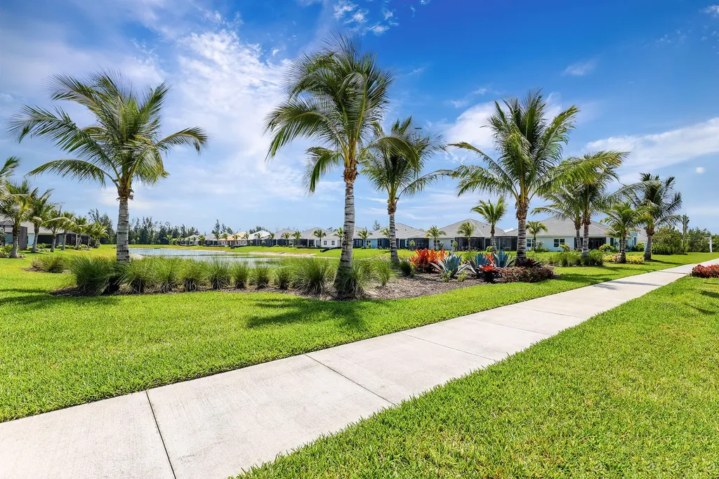 2303 Marquesa Circle Naples FL 34112