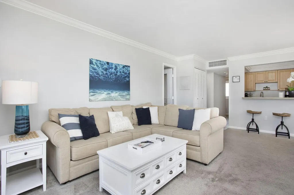 440 Seaview Court Marco Island FL 34145