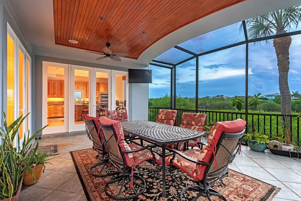 834 Hideaway Circle W Marco Island FL 34145