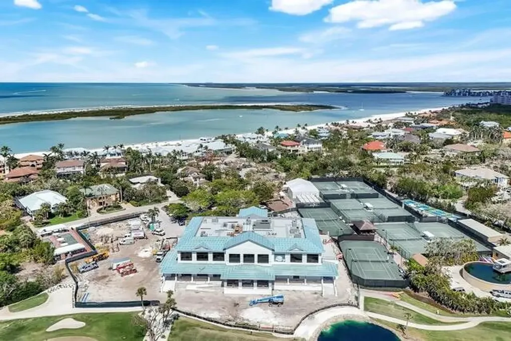 834 Hideaway Circle W Marco Island FL 34145