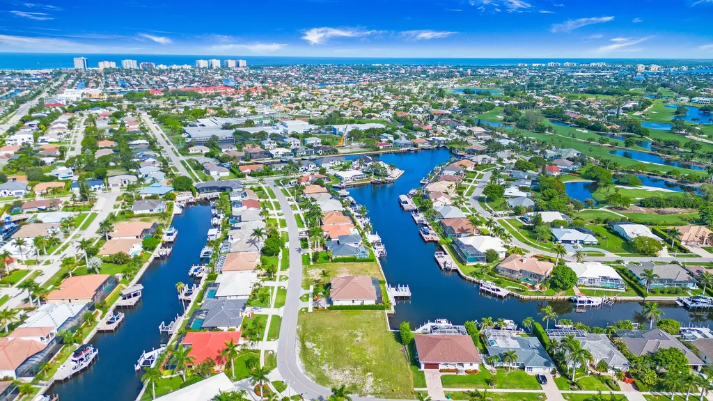 1540 Buccaneer Court Marco Island FL 34145