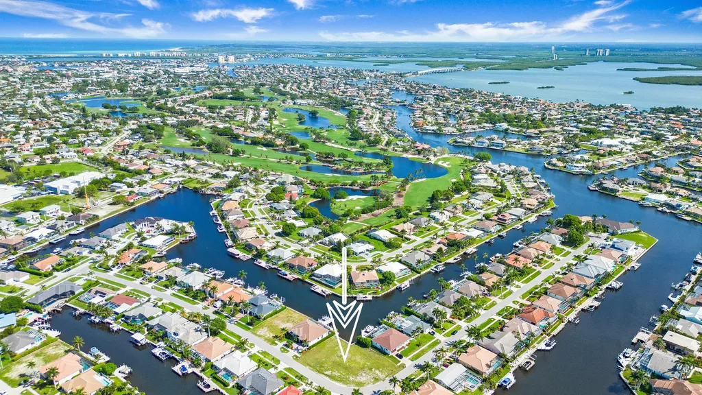 1540 Buccaneer Court Marco Island FL 34145