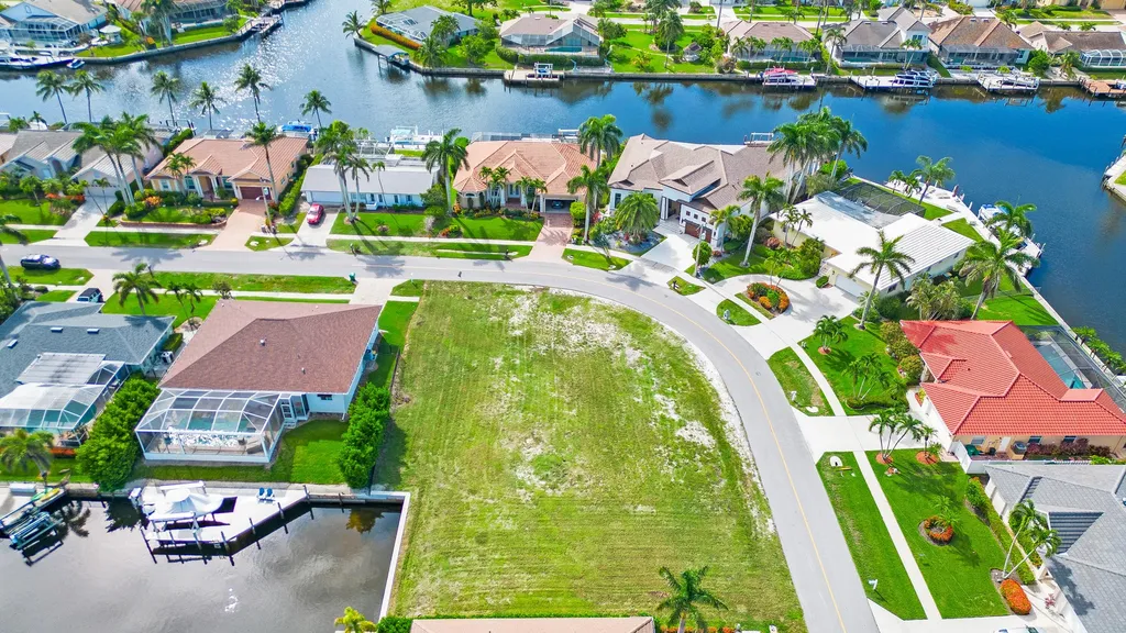 1540 Buccaneer Court Marco Island FL 34145
