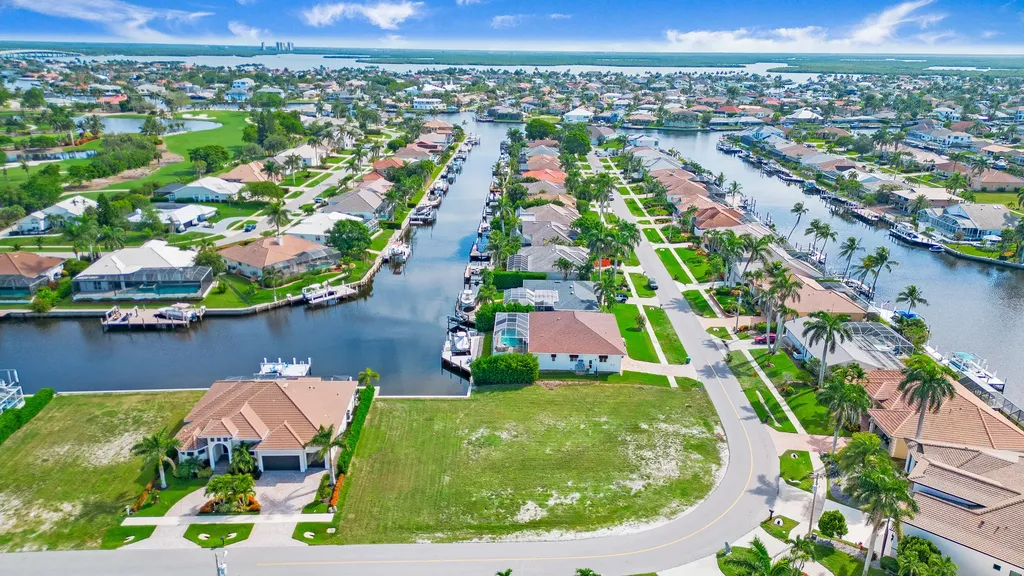 1540 Buccaneer Court Marco Island FL 34145