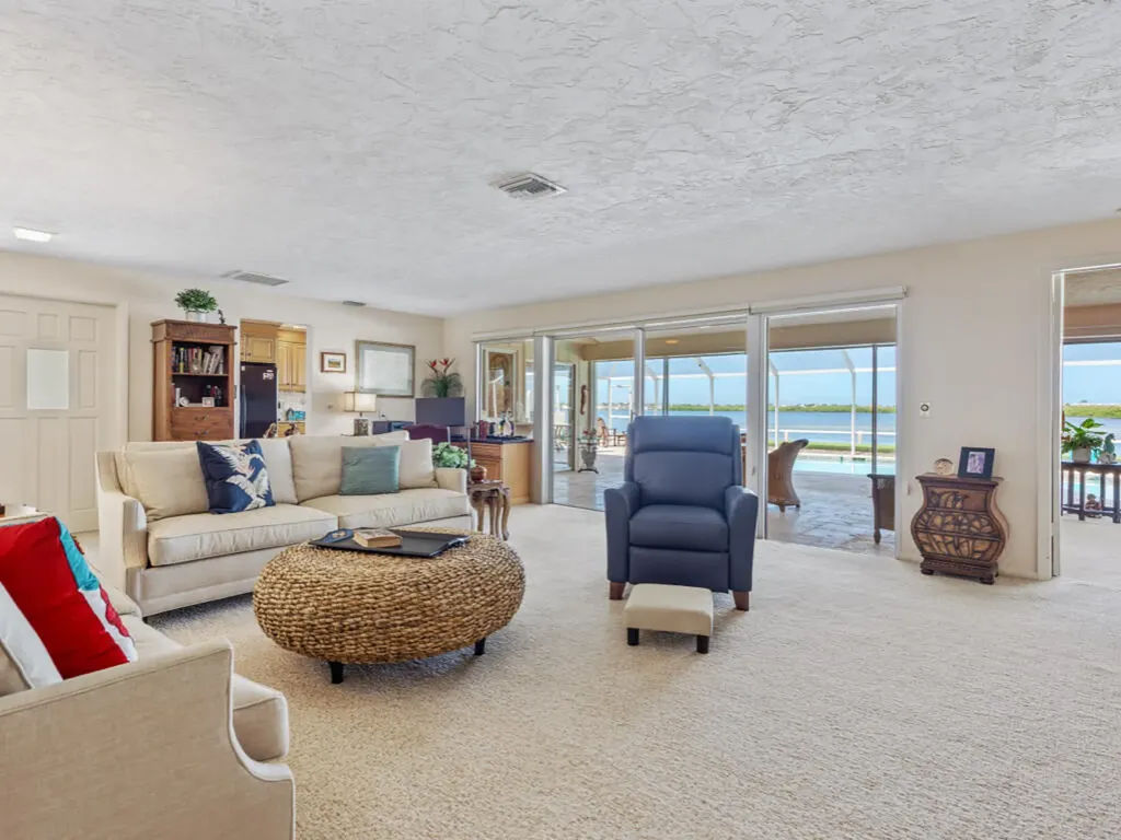 1112 Edington Place Marco Island FL 34145