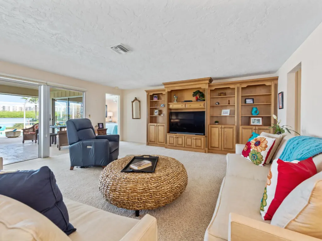 1112 Edington Place Marco Island FL 34145